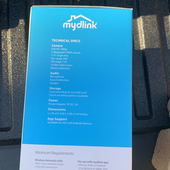 D-Link Full HD Pan & Tilt Wi-Fi Camera - Picture 3 of 6